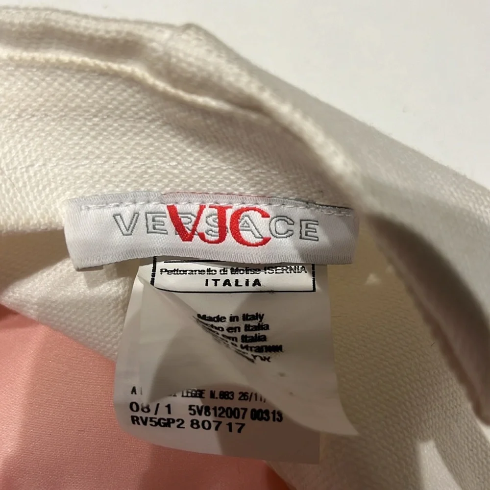 Versace hat - Picture 7 of 10